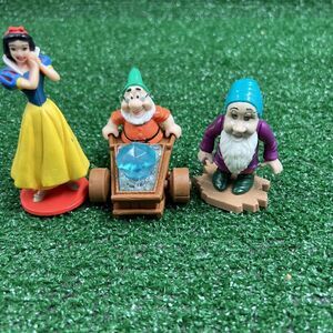 Snow White And The 7 Dwarfs McDonald Happy Meal Action Toys Set of 3‎ Pieces